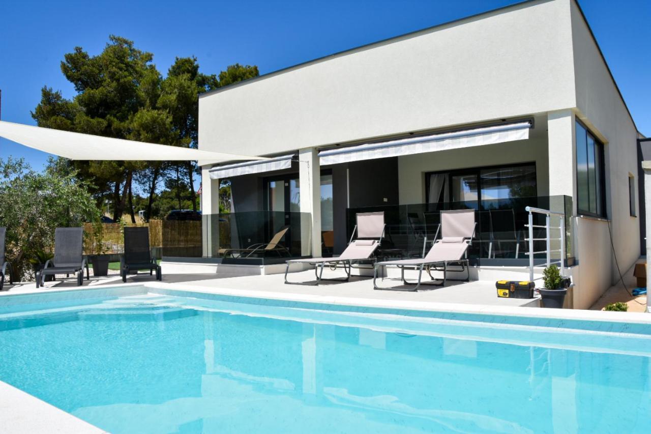 Villa Sportiva Zadar With Private Heated Pool Εξωτερικό φωτογραφία